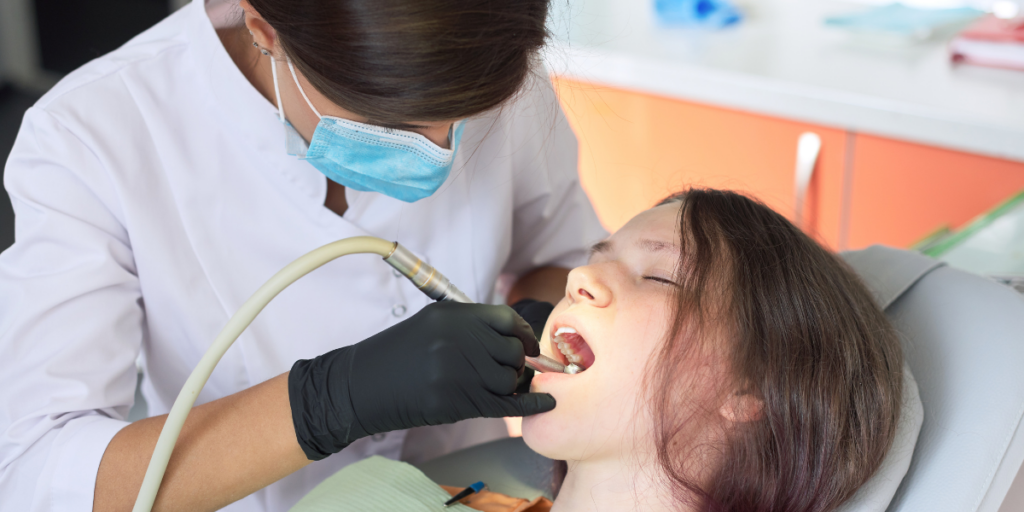 What Happens During an Urgent Dental Exam for an Abscess
