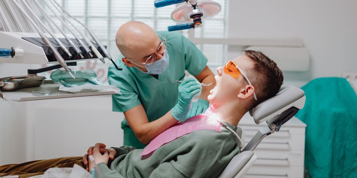 Question #8 – How Do You Handle Emergencies or Implant Complications?