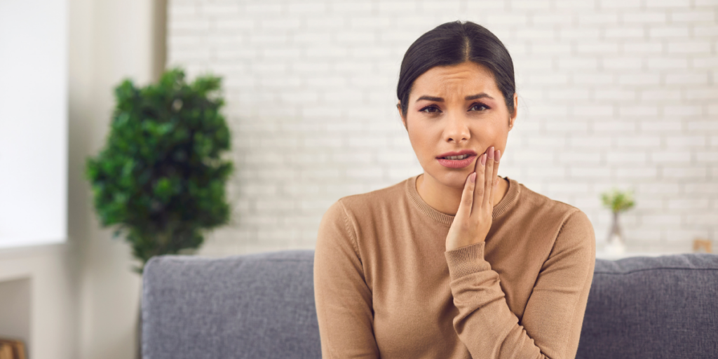 2. Swelling in Your Face, Jaw, or Gums
